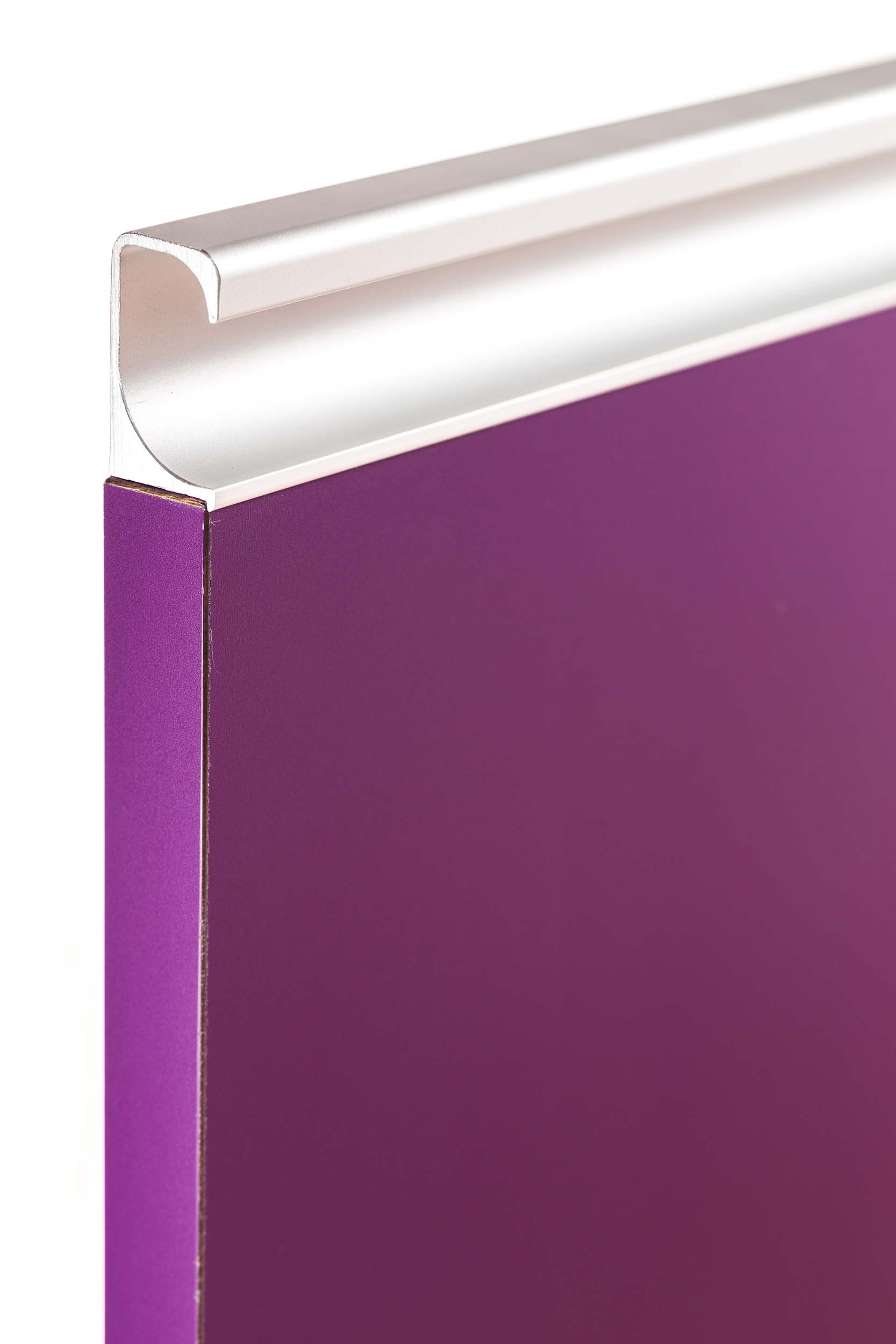 designer-laminate-cabinet-door-cassis-sequel-aluminum-pull-side.jpg