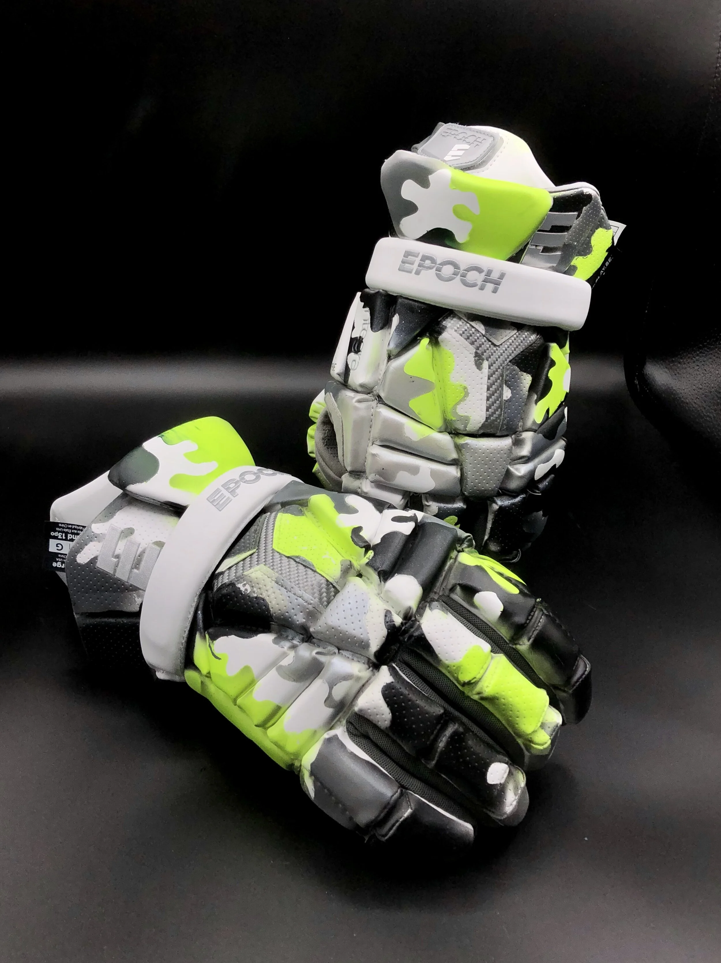 Custom Painted Camouflage Epoch Gloves