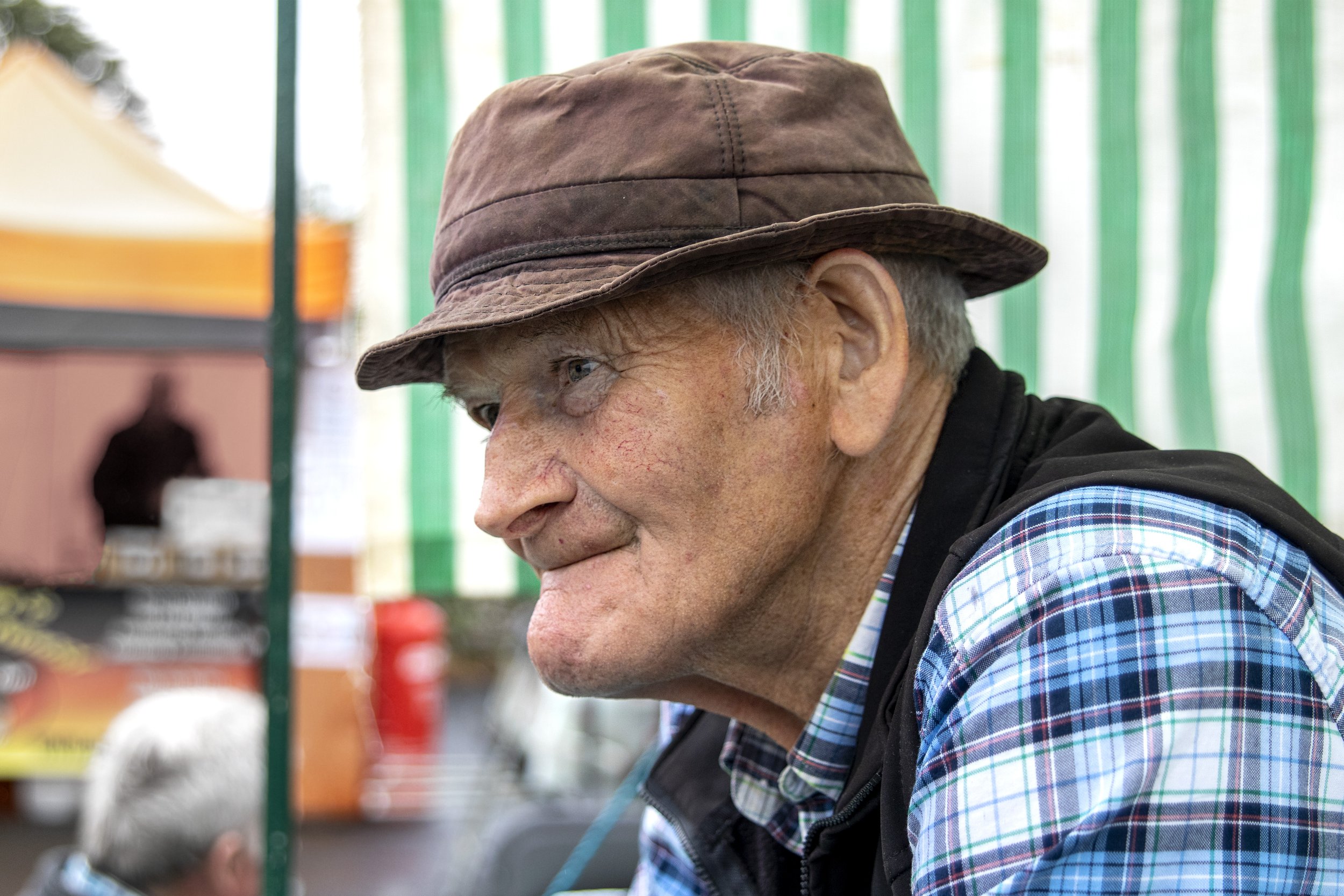 My favorite vegetable is cabbage. Fine cabbage potatoes and a nice bit of bacon. I’ll tell you what, it's delicious. It’s my favorite meal because when we were in Dublin my father used to be a farmer and cabbage was our favorite. I’d have cabbage eve