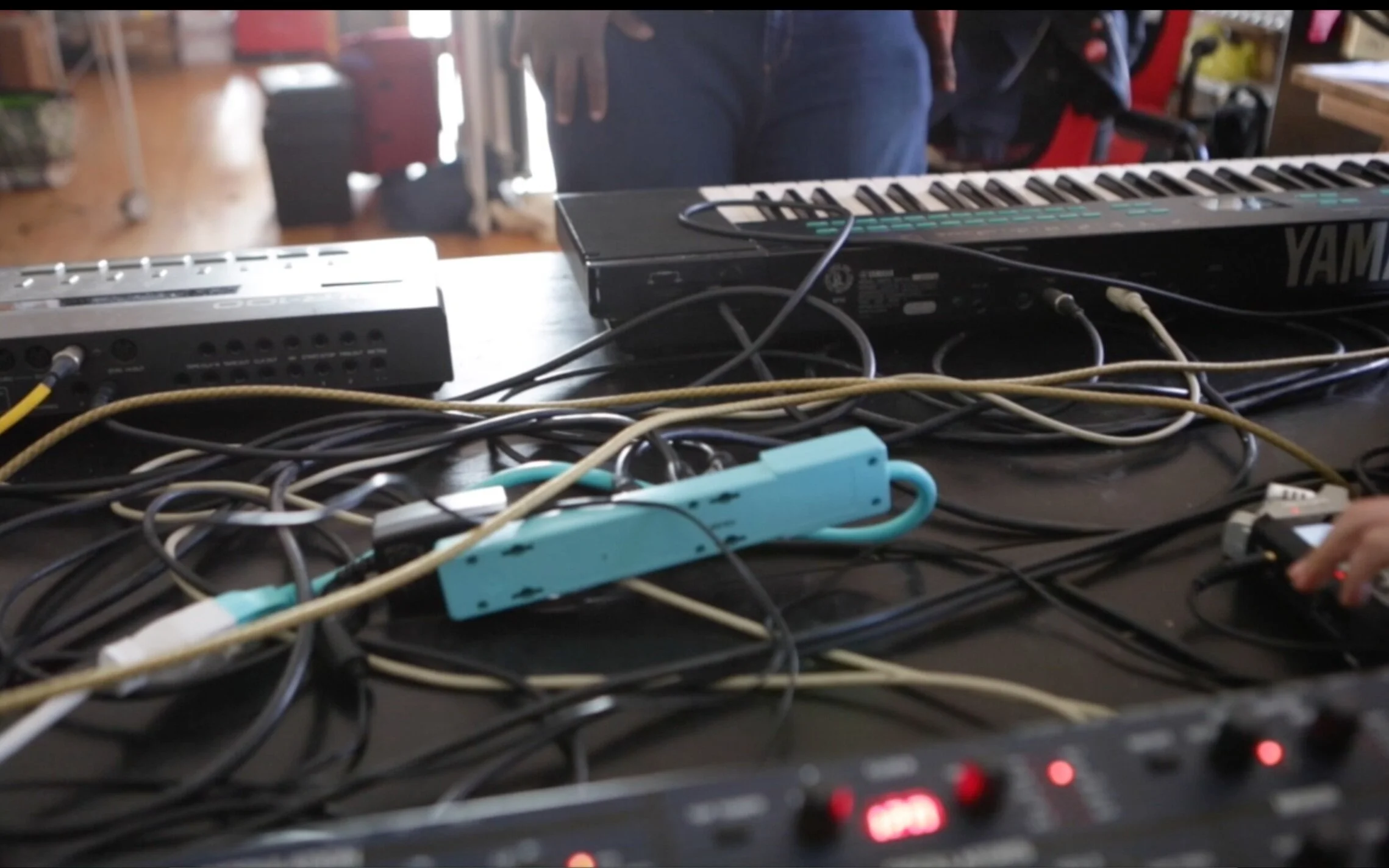 PATCHES N PATHWAYS PART 3/3 EQ CHART/AMPLIFIER/MODULATORS/ENVELOPE GENERATOR