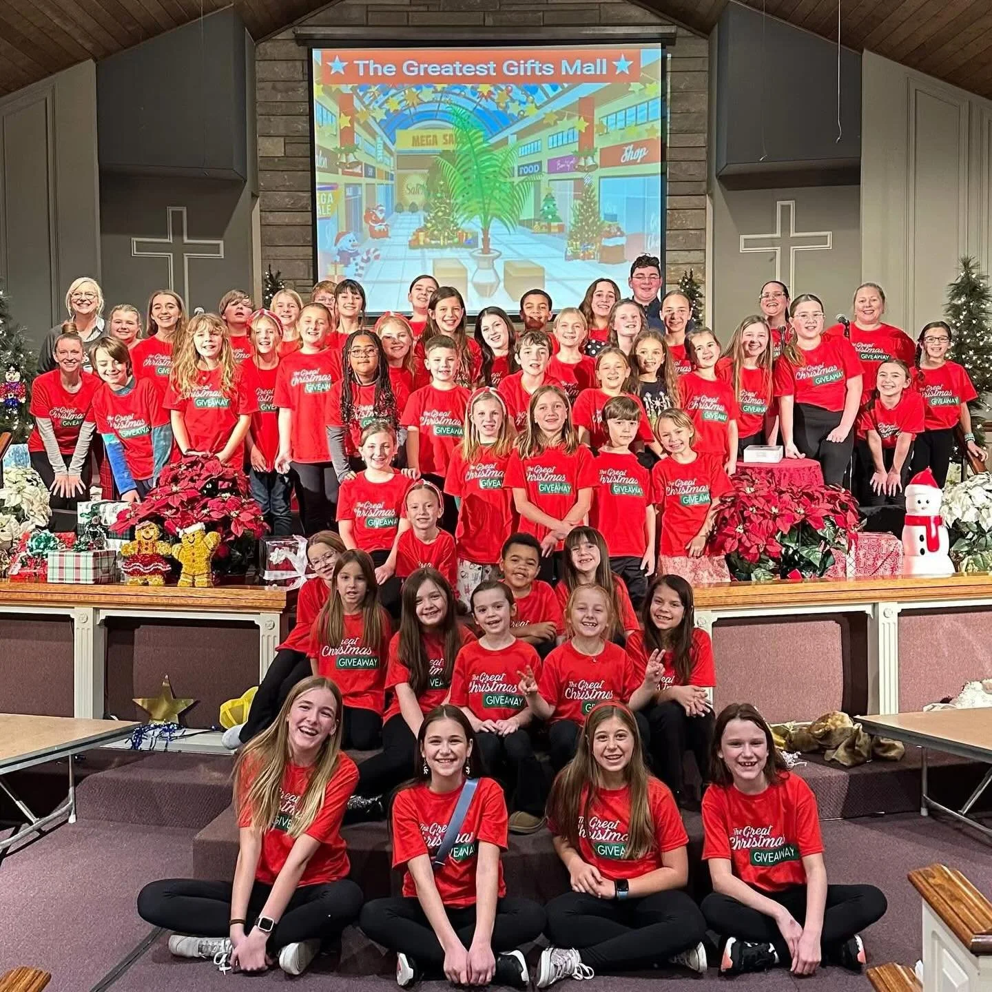 🫶 We&rsquo;re so grateful for several groups that have supported Pressing On over the holidays by providing resources and generosity&hellip;a special shoutout to Girl Scout Troop - 16199, the Acting Up Club and Community UM Church!

The kids collect