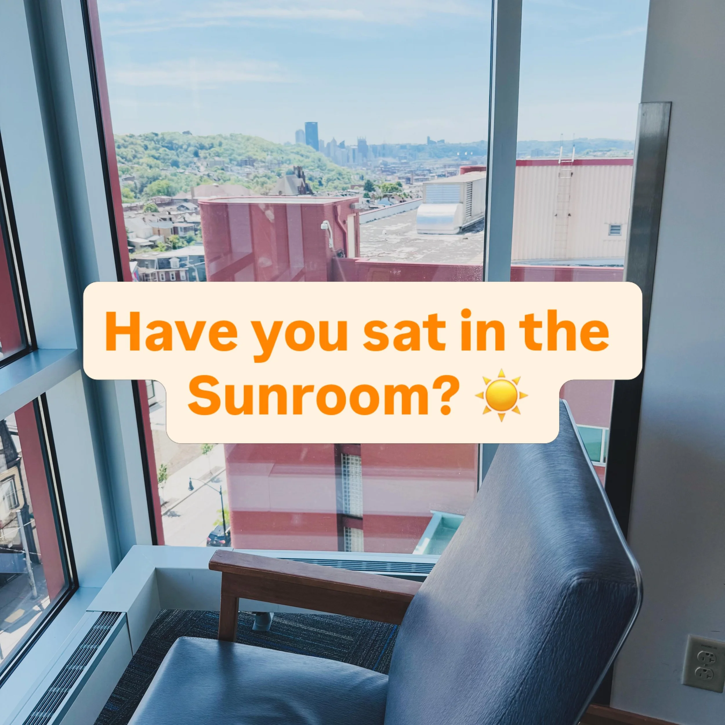 🏥 If you&rsquo;ve sat in this room before, you know how isolating and hopeless it can feel&hellip;
🌎 Watching the world pass by the hospital with all kinds of busy plans, while you sit in the healthcare unknowns of today wondering what tomorrow wil