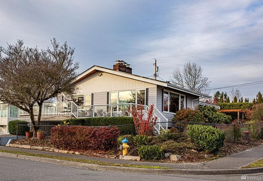 **1705 Nipsic Ave, Bremerton | Sold for $495,000