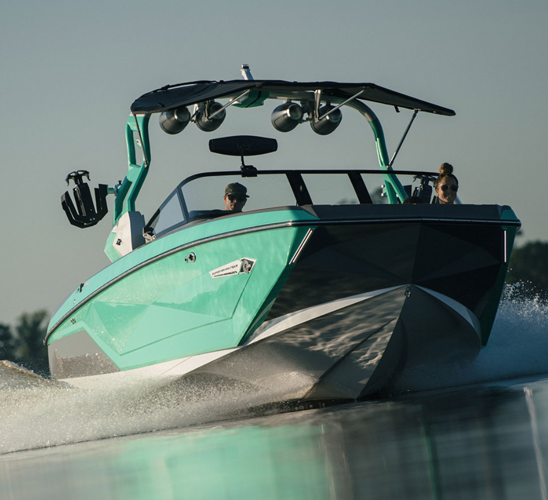 Turn in Up: Nautique Has the Best Sound System and Here’s Why: