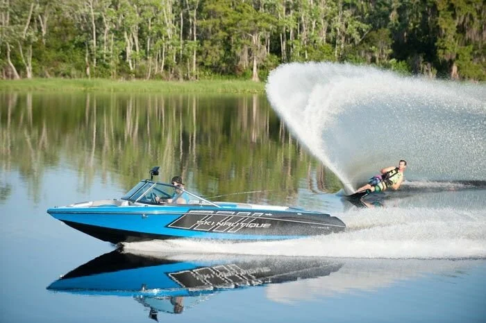 Your set up for the perfect slalom and water ski