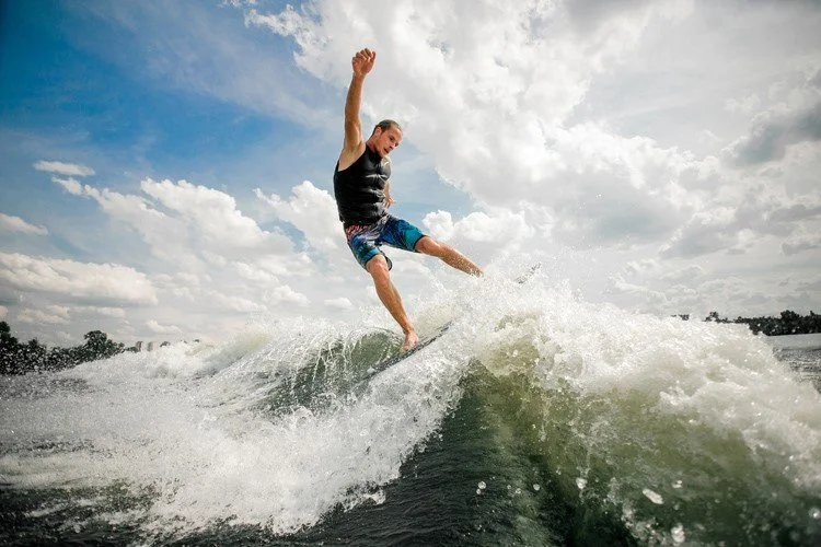 Fall Wakesurfing: Tips for Navigating Cooler Water Temperatures