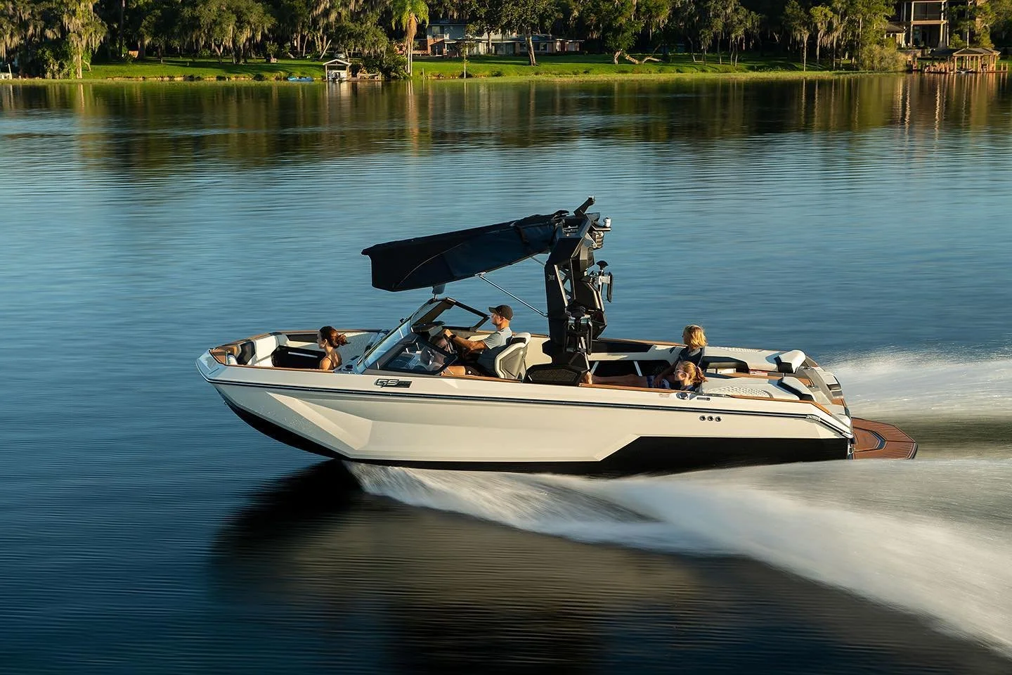 5 Tips for Purchasing a Used Nautique Boat   