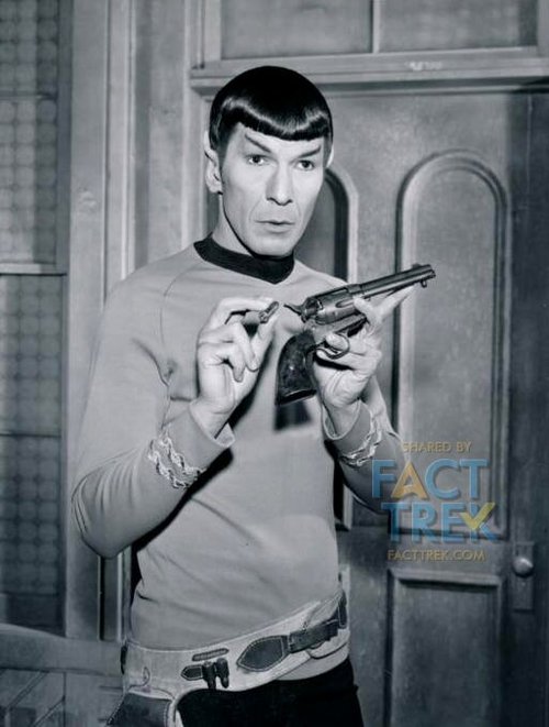 Spectre+Nimoy+on+set+03+Gun+WM.jpg