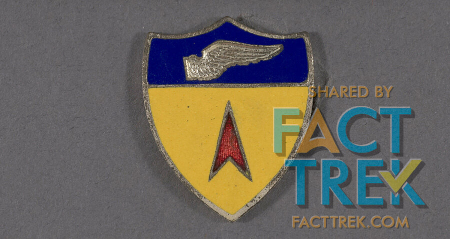 Star Trek Command Logo 2" Bronze Tone Necklace w/Chain-FREE S&H STJW-098 