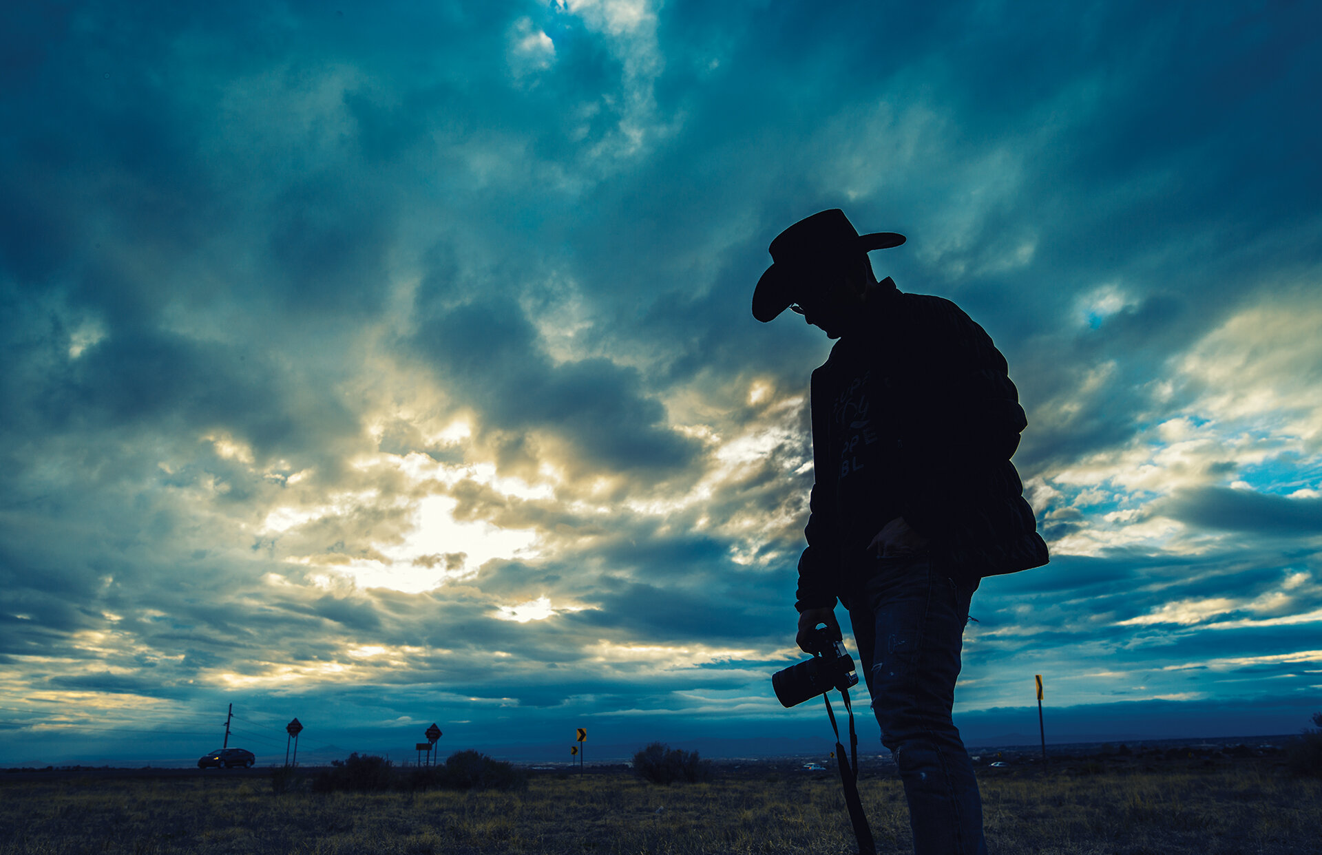 Longmire Book - TJ Scott - Behind the Scenes.jpg
