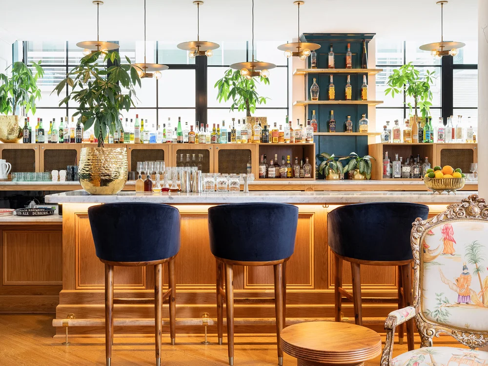 Bar photo 2