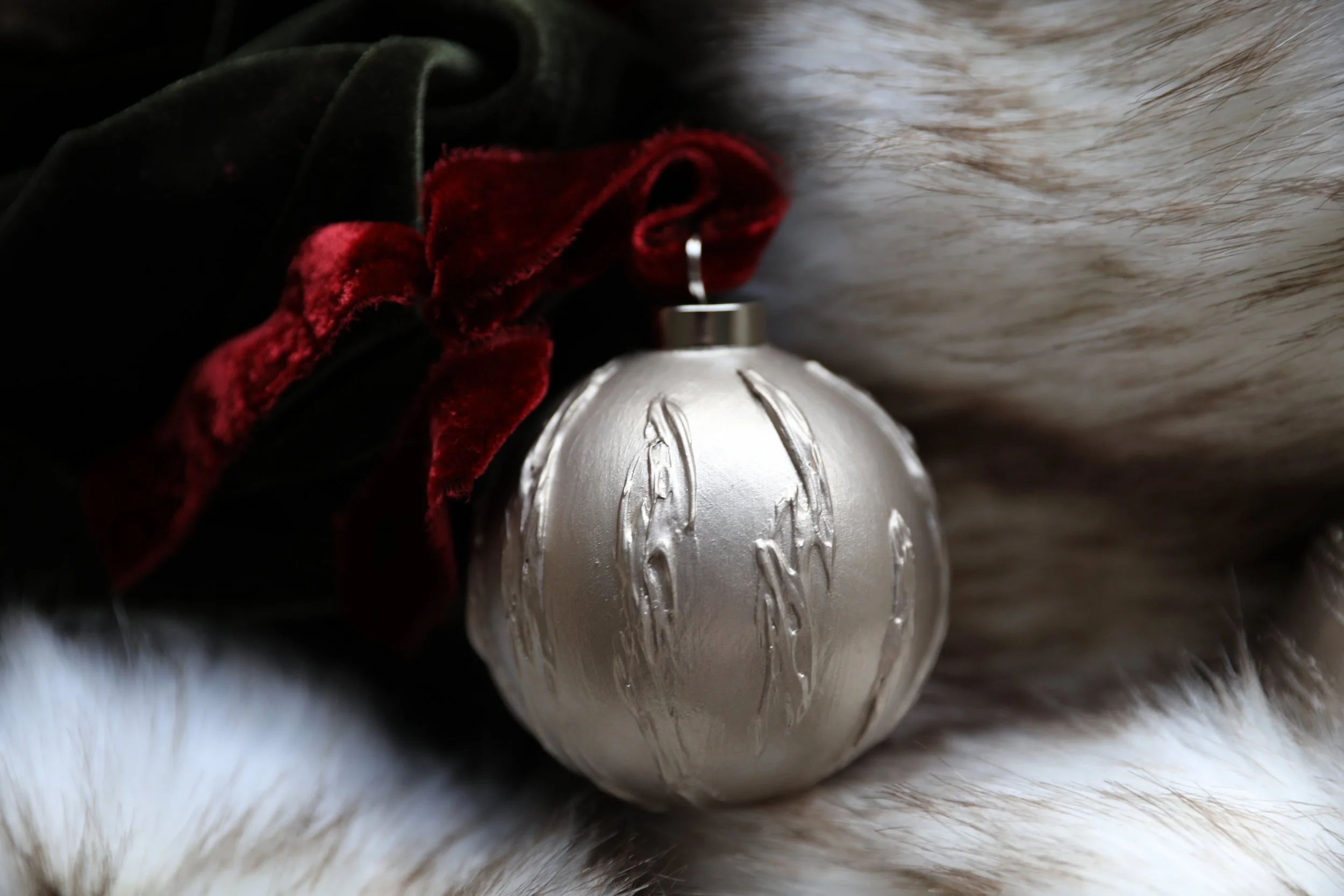 Champagne Problems, Round