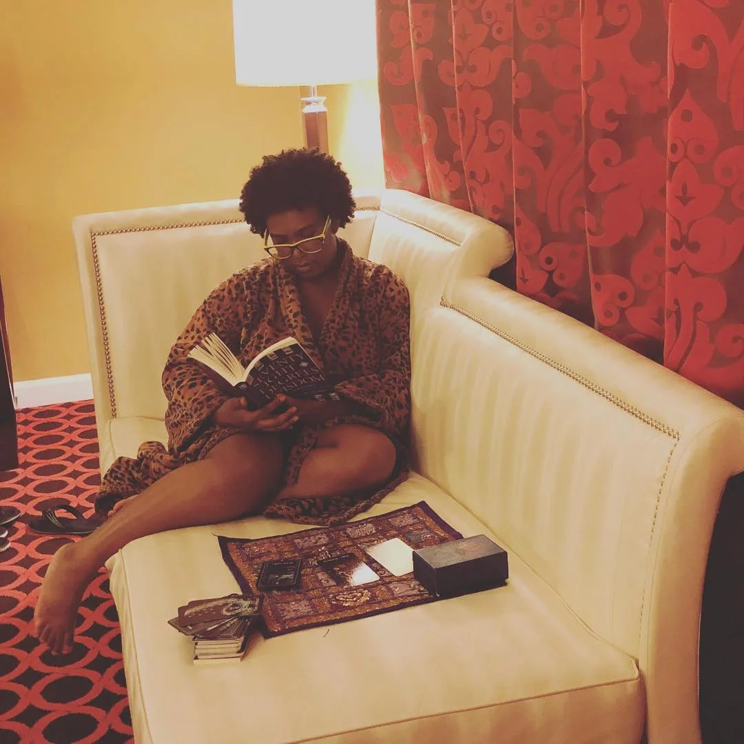 6 Tips on Ethical & Responsible Tarot Reading