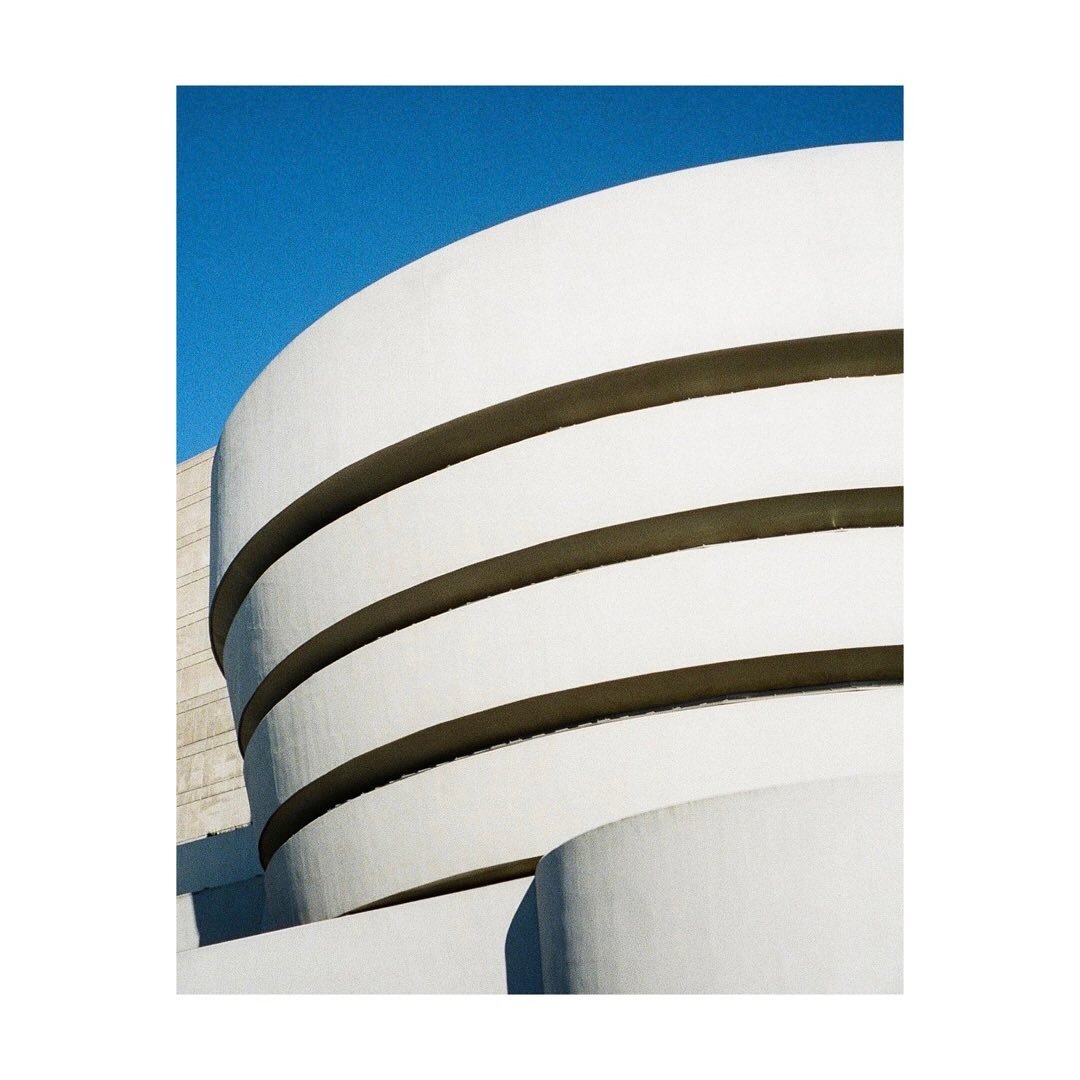 Guggenheim Museum, New York, NY // 2023 #35mm 
🎞️: @kodak ultramax400

#filmphotography #film #filmisnotdead #analogphotography #filmcommunity #kodak #filmphoto #shootfilm #analogue #filmcamera #nyc #newyorker #manhattan #museum #buyfilmnotmegapixel