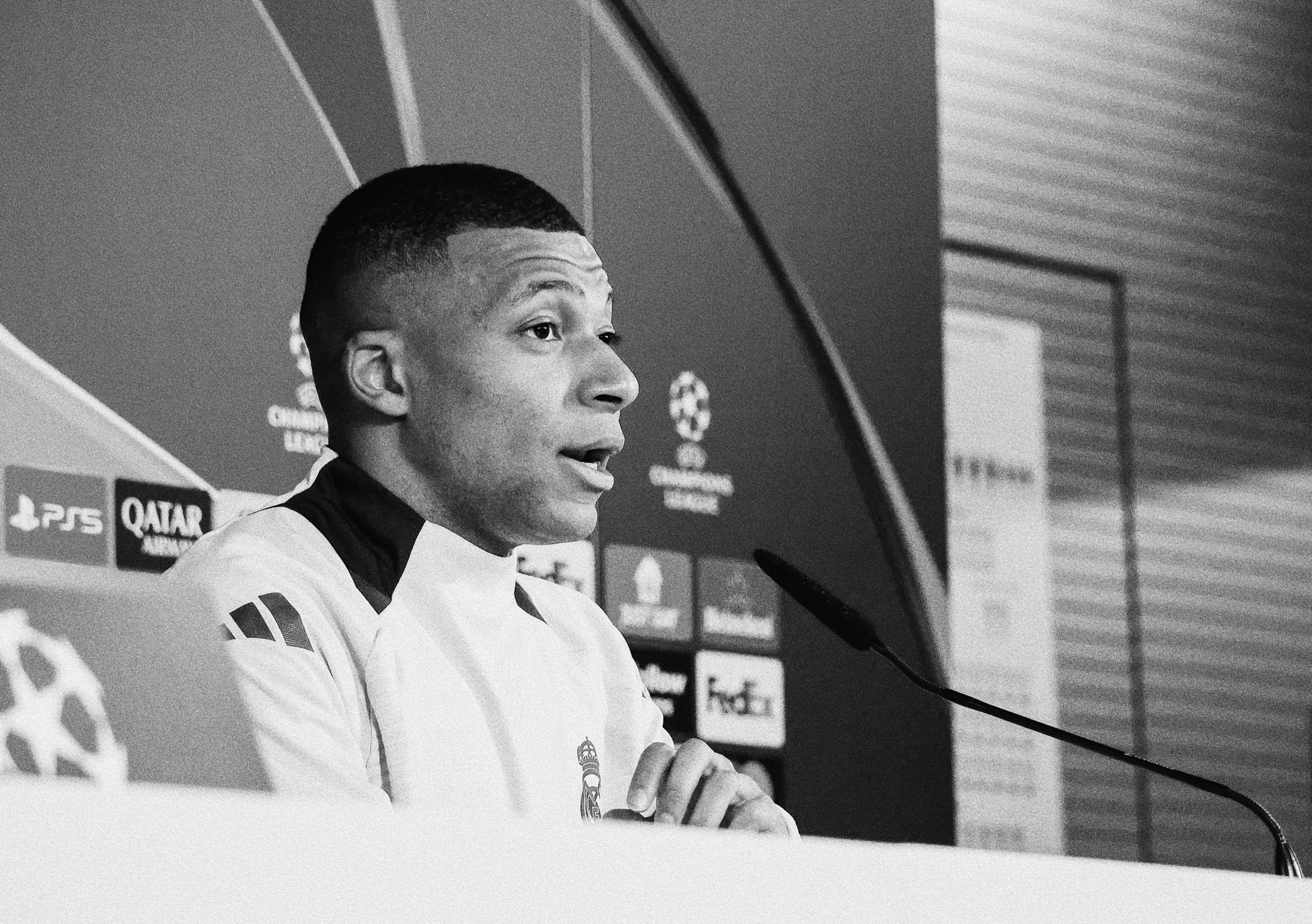 mbappe%20conf-12_VSCO.jpeg