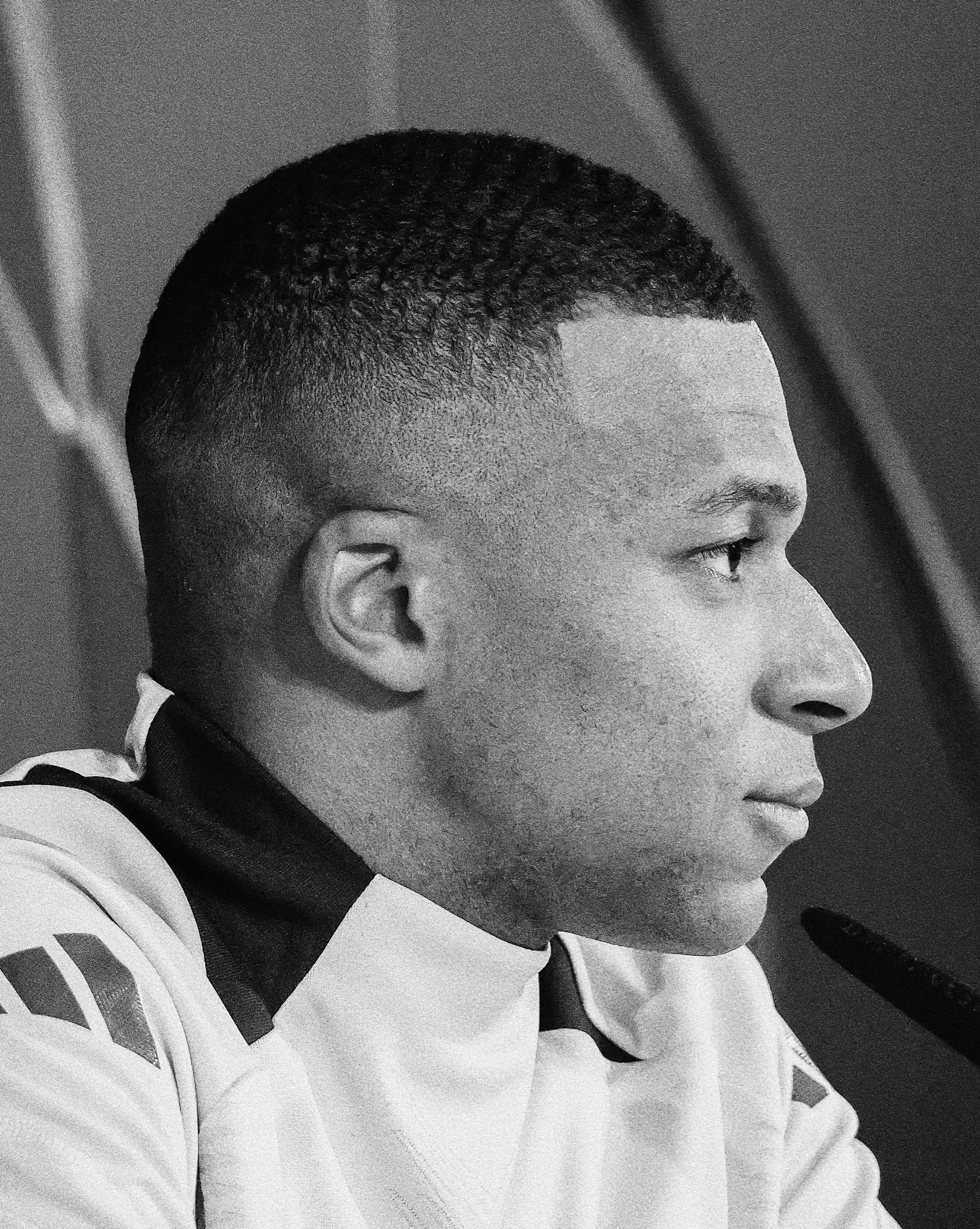 mbappe%20conf-11_VSCO.jpeg