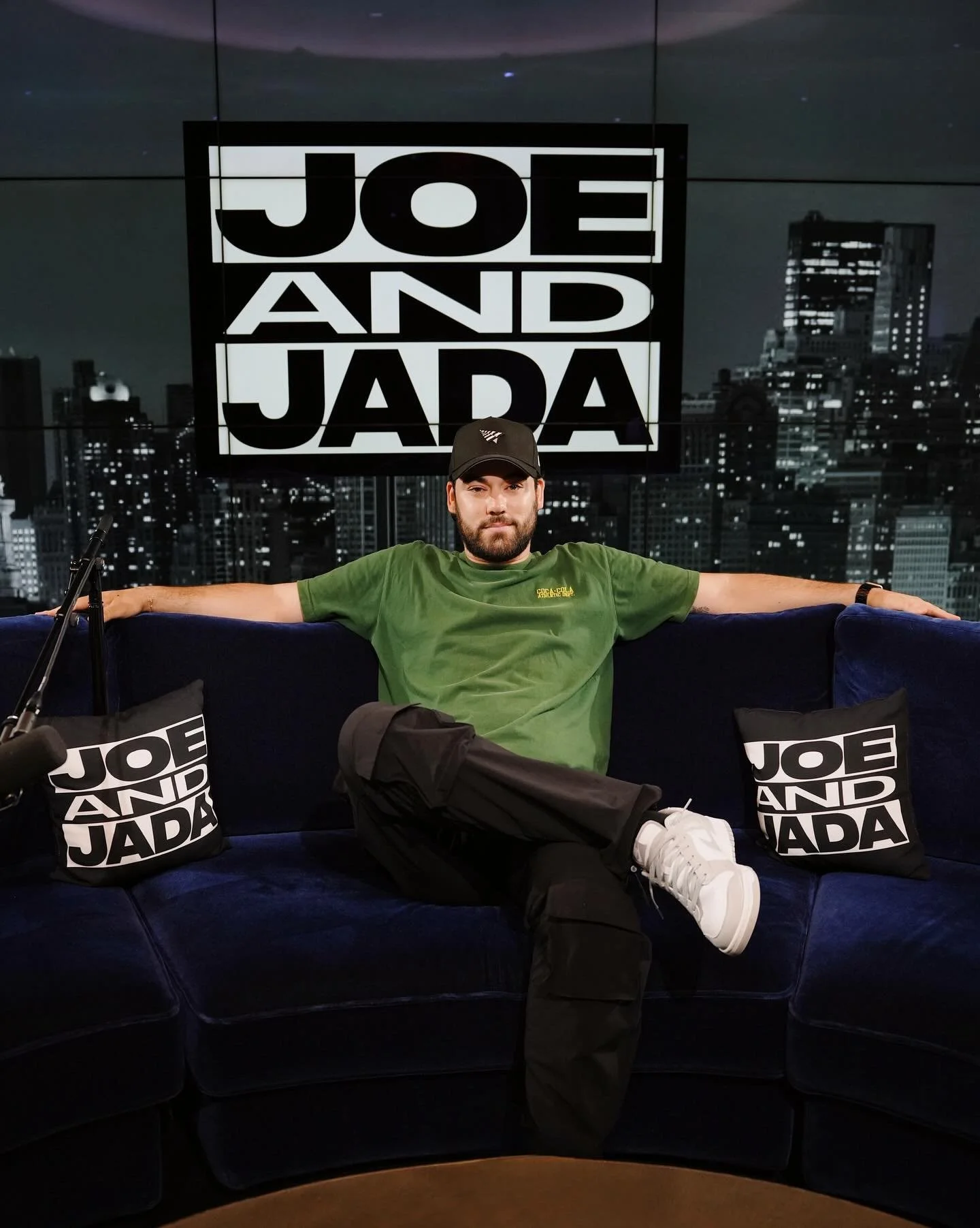 Live from @joeandjada 🎥