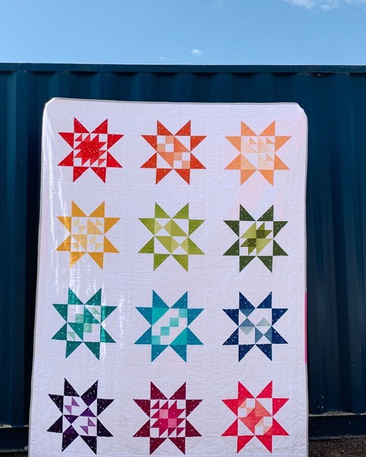 And here is the June Observatory Block [top left] in the ombre Observatory Quilt! I can't believe we are halfway done, both with the quilt along, and half of 2021! #observatorybom #blockofthemonth #samplerquilt #modernsampler #starquilt #modernquilti