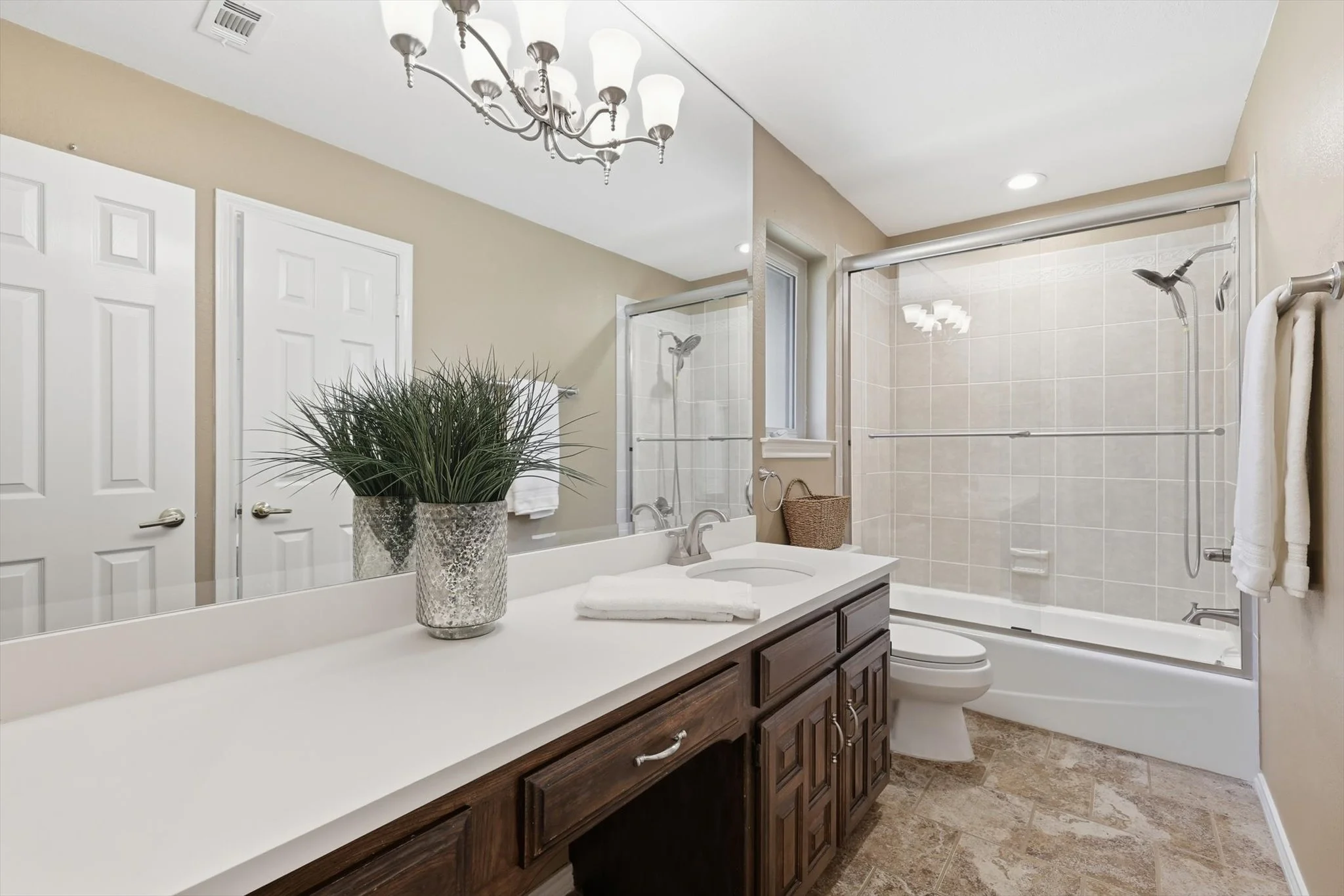 29-1512 Rockwood Dr Final-29.jpg