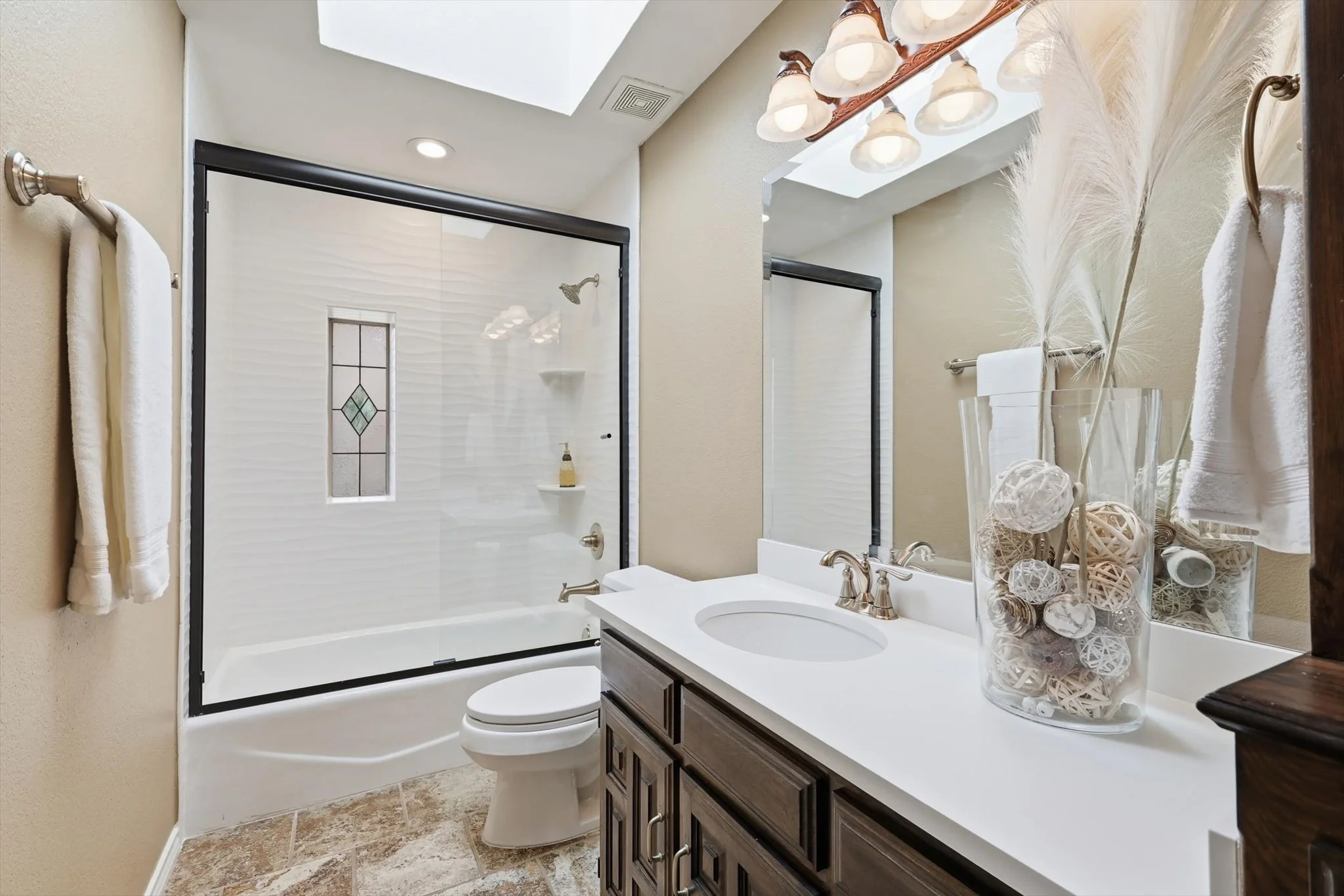 27-1512 Rockwood Dr Final-27.jpg