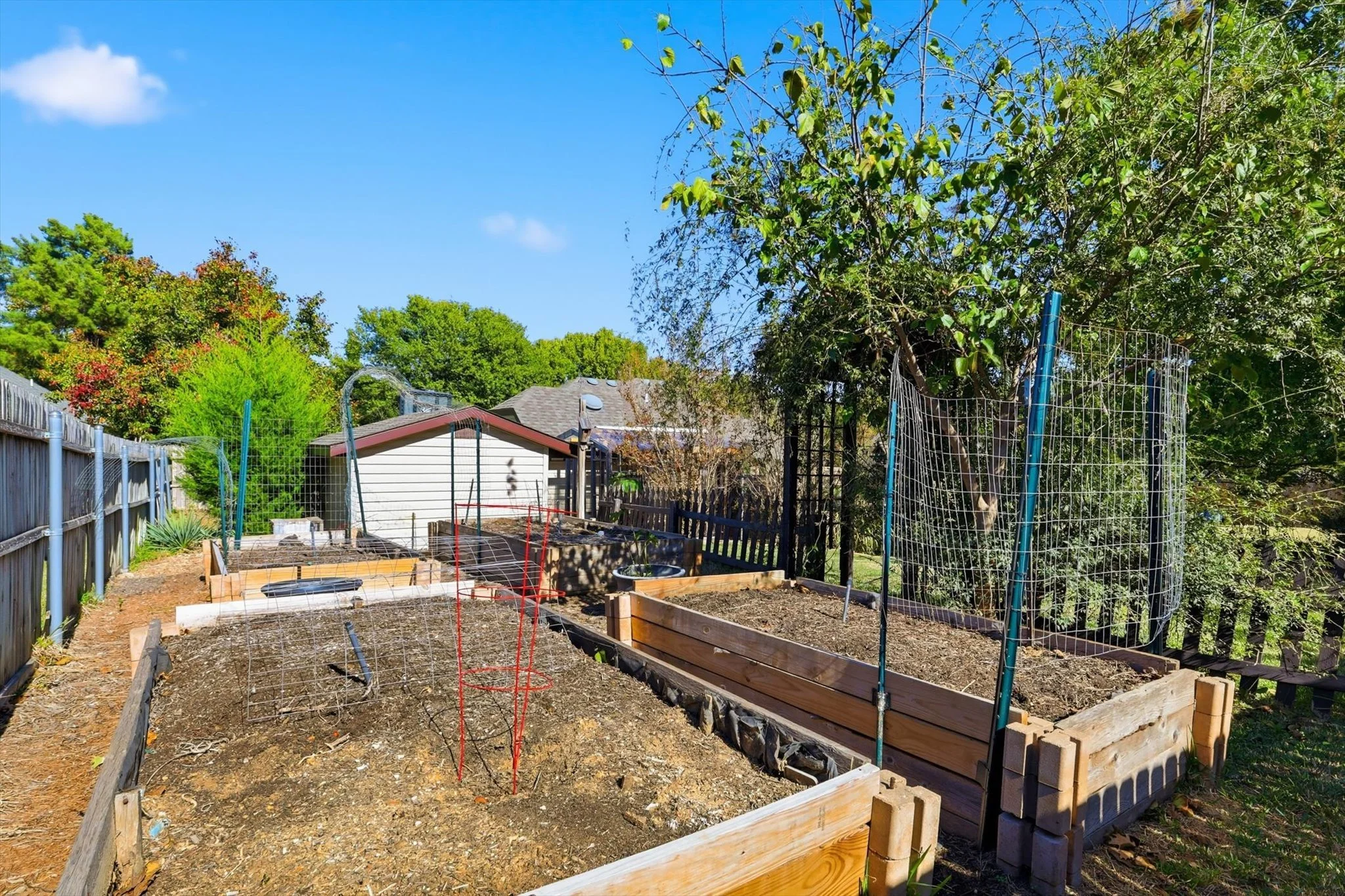 42-1512 Rockwood Dr Final-42.jpg