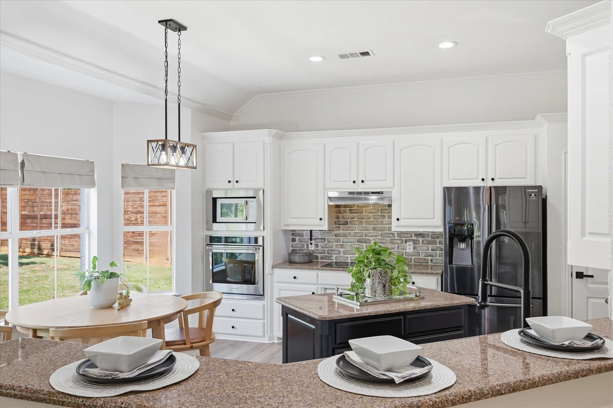 25-1205 Countryhill Dr_025.jpg