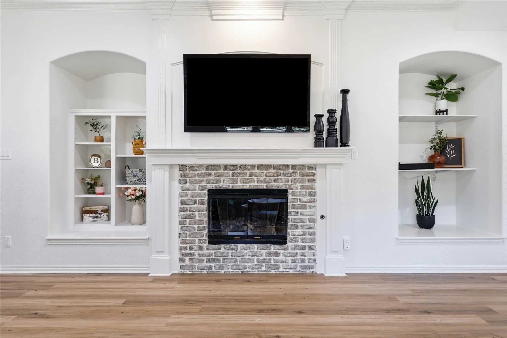 12-1205 Countryhill Dr_012.jpg