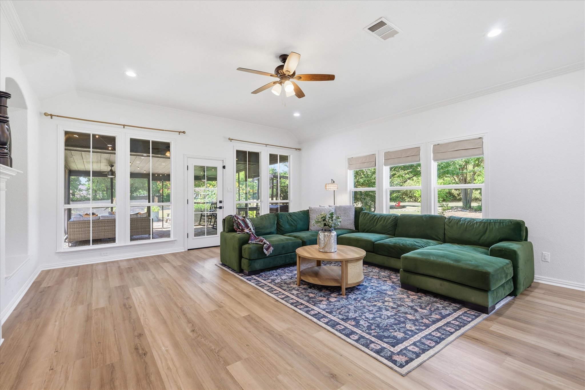 10-1205 Countryhill Dr_010.jpg