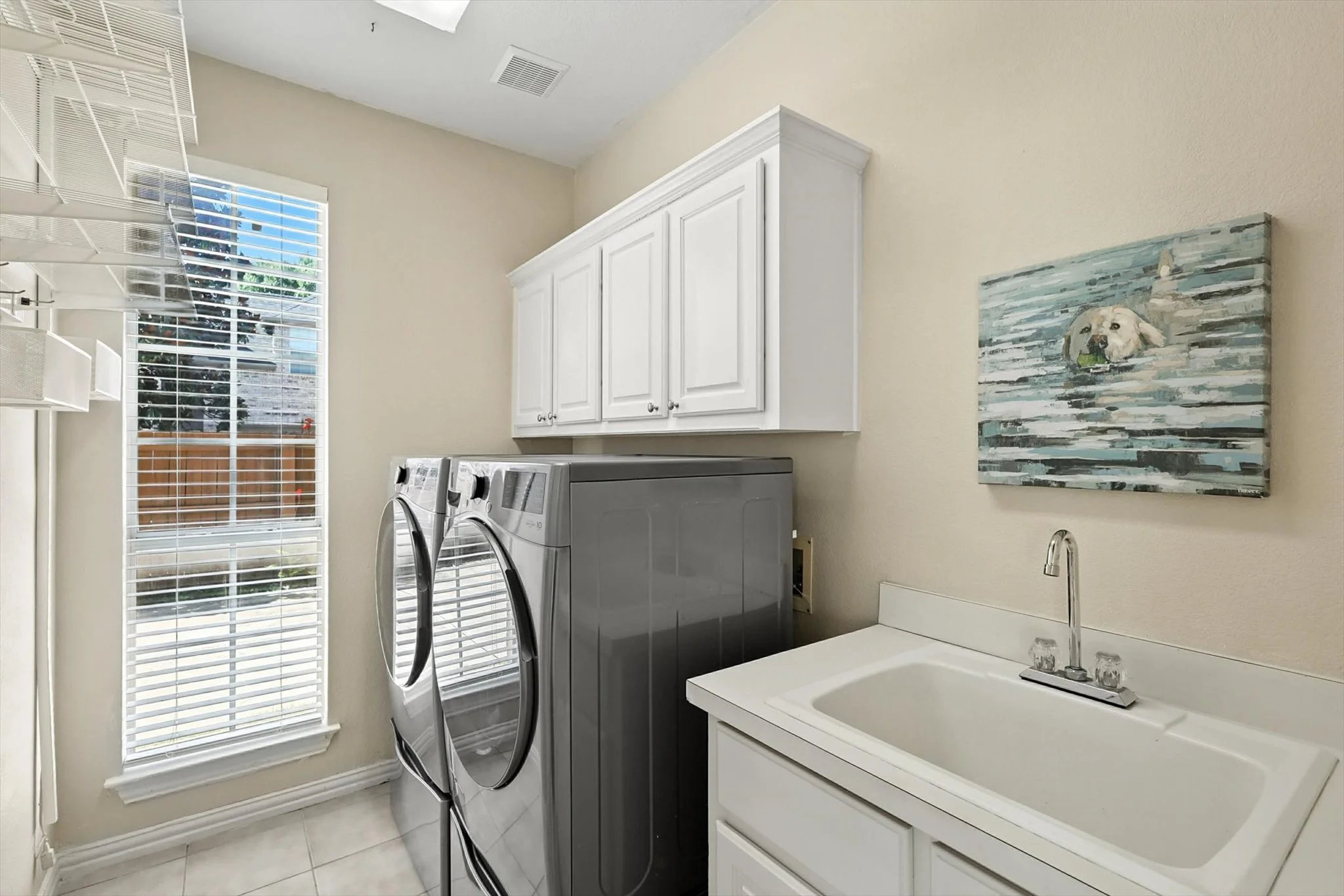 12-603 Eagle Trail Interior Edit Final12.jpg