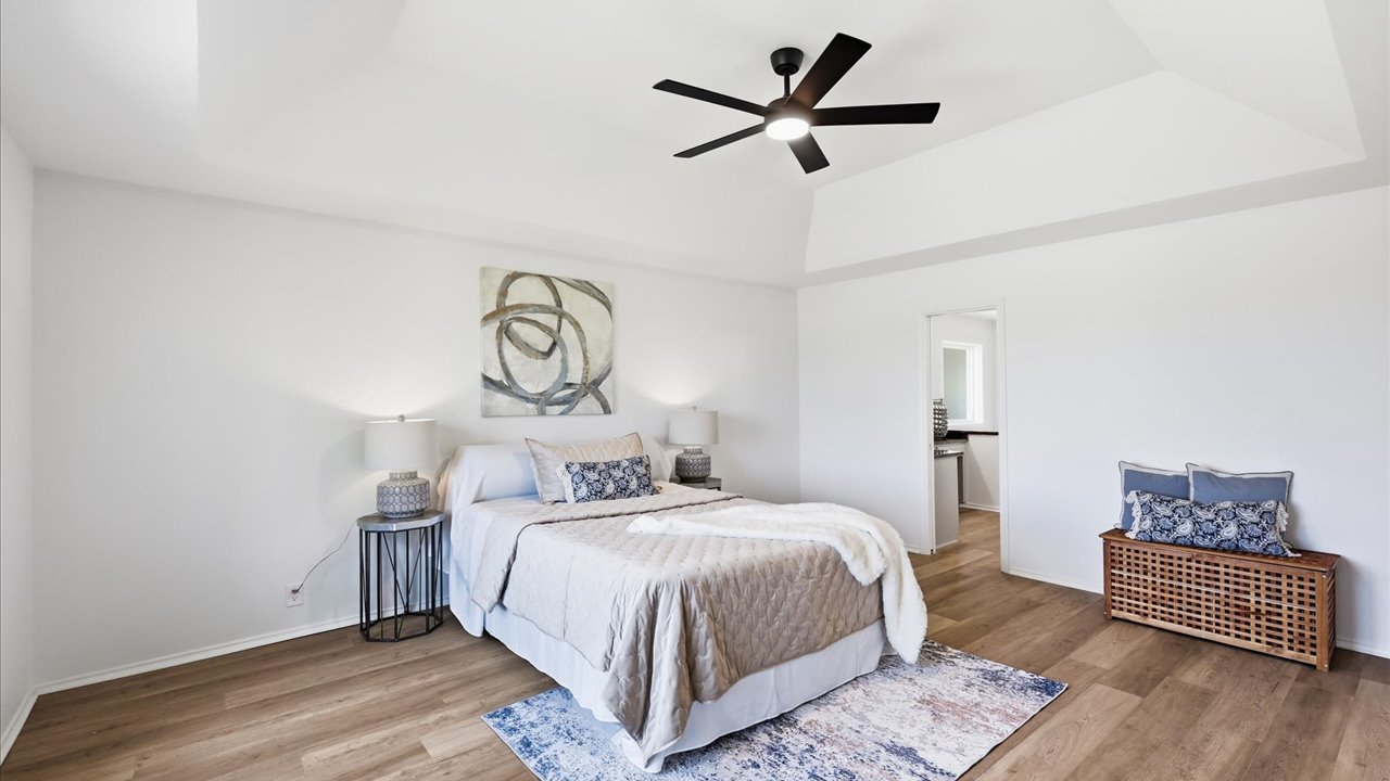 037-4027 Fairway Dr_038.jpg