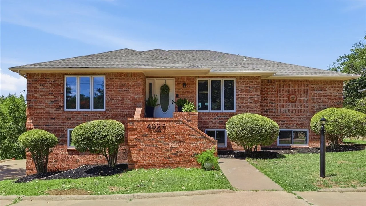 008-4027 Fairway Dr_008.jpg