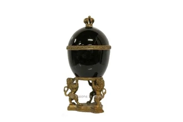 Black &amp; Gold Lion Eggs