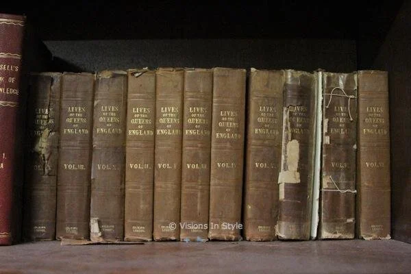 Brown Vintage Books