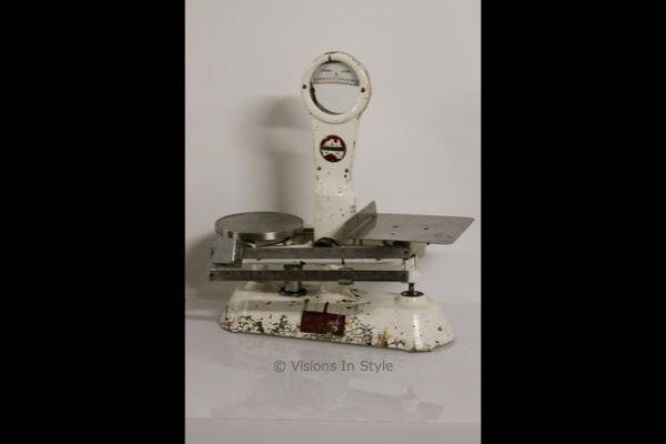 Vintage Scales