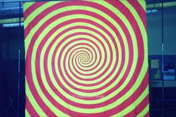 1960s Spiral Backdrop 2