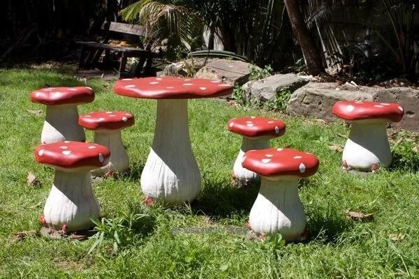 Mushroom Stool