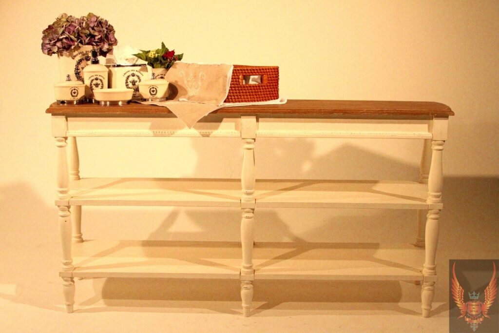 hamptons-hall-table-1024x683.jpg