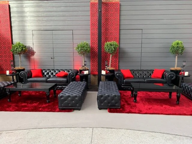 Black Chesterfield Couches &amp; Gallery Beds