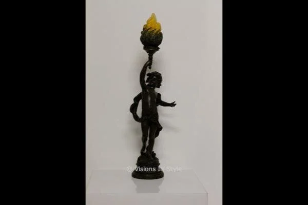 Deco Statue Lamp