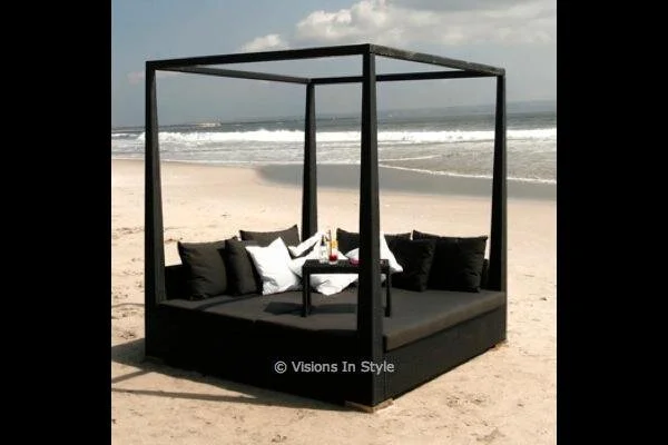 Black 4-Poster Day Bed