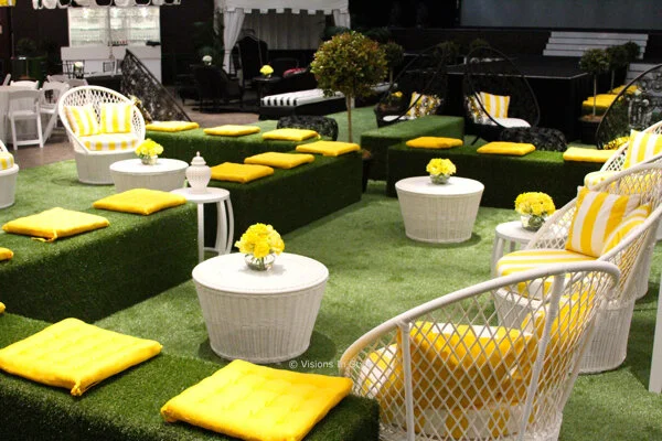 Melbourne Cup Style Seating