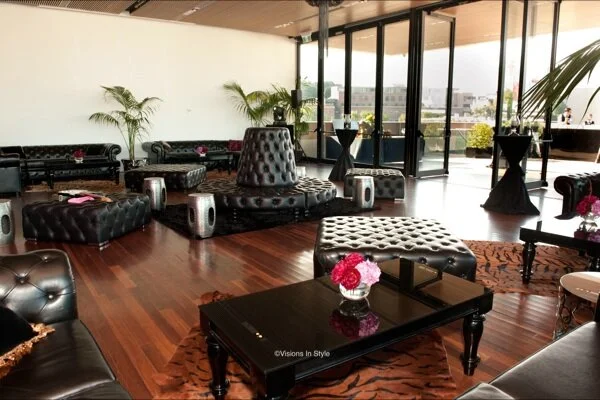 Classic Chic Seating Area