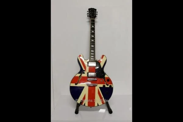 Union Jack Guitar