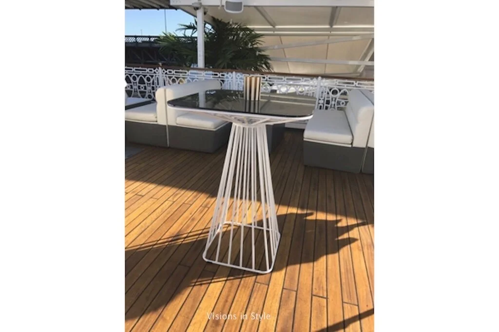 Spoke High Bar Table