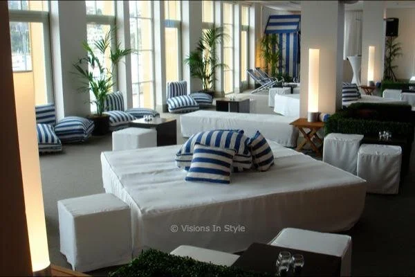 Beach Style Room Layout