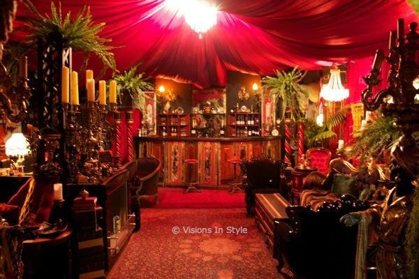 ‘French Velvet’ Canopy Bar (Rouge)