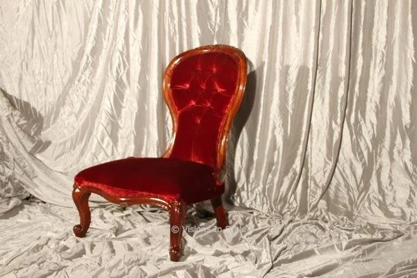 Red Velvet Armless Grandfather Chair