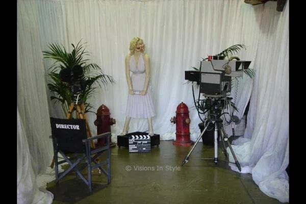Hollywood Movie Props