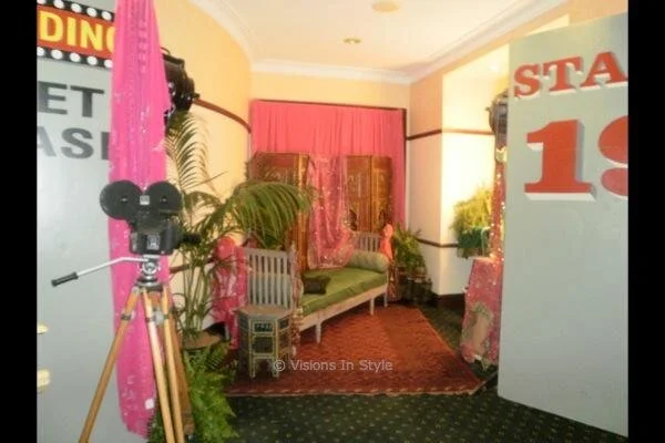 Hollywood Room Decor