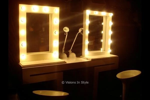 Lighted Makeup Mirror